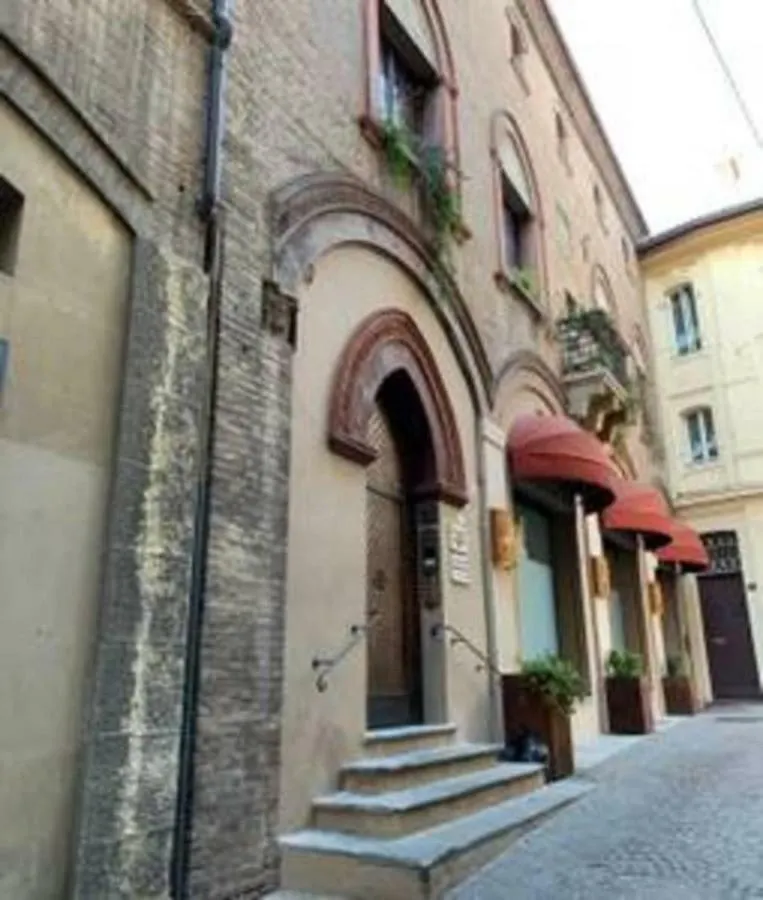 Whouse Suite Porta Di Castello Bolonia 0*,  Italia
